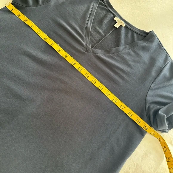 Garnet Hill navy knit tee dress, size medium - Picture 10 of 11